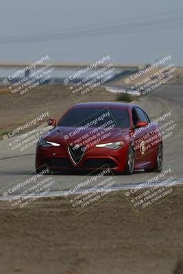 media/Oct-19-2025-Speed Ventures (Sun) [[a6e7fe67be]]/Black/Session 2 (Outside Grapevine)/